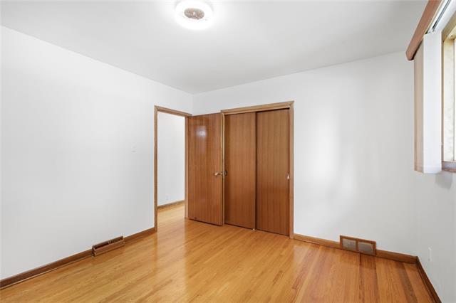 1111 Rothesay St, Winnipeg, MB - Indoor Photo Showing Other Room