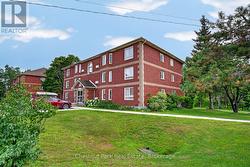 202C - 661 CEDAR LANE Bracebridge (Macaulay), ON P1L 1N9