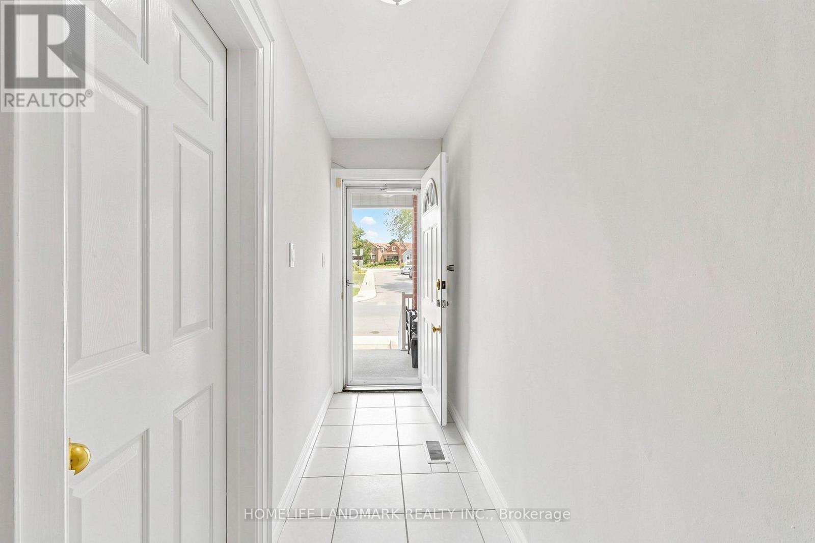 484 Glenholme Avenue, Toronto, ON - Indoor Photo Showing Other Room
