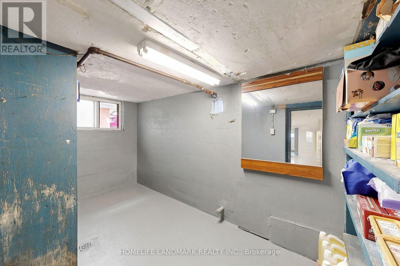 484 Glenholme Avenue, Toronto, ON - Indoor Photo Showing Other Room