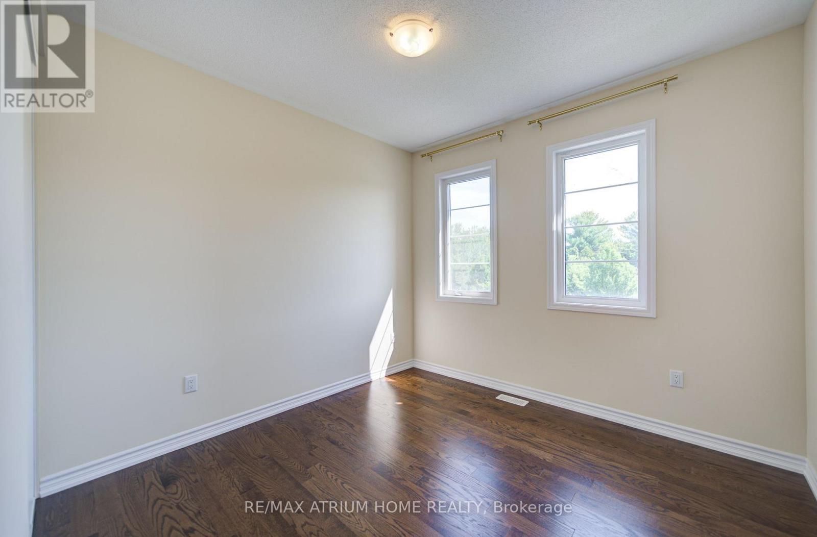 396 Thomas Phillips Drive, Aurora, ON - Indoor Photo Showing Other Room