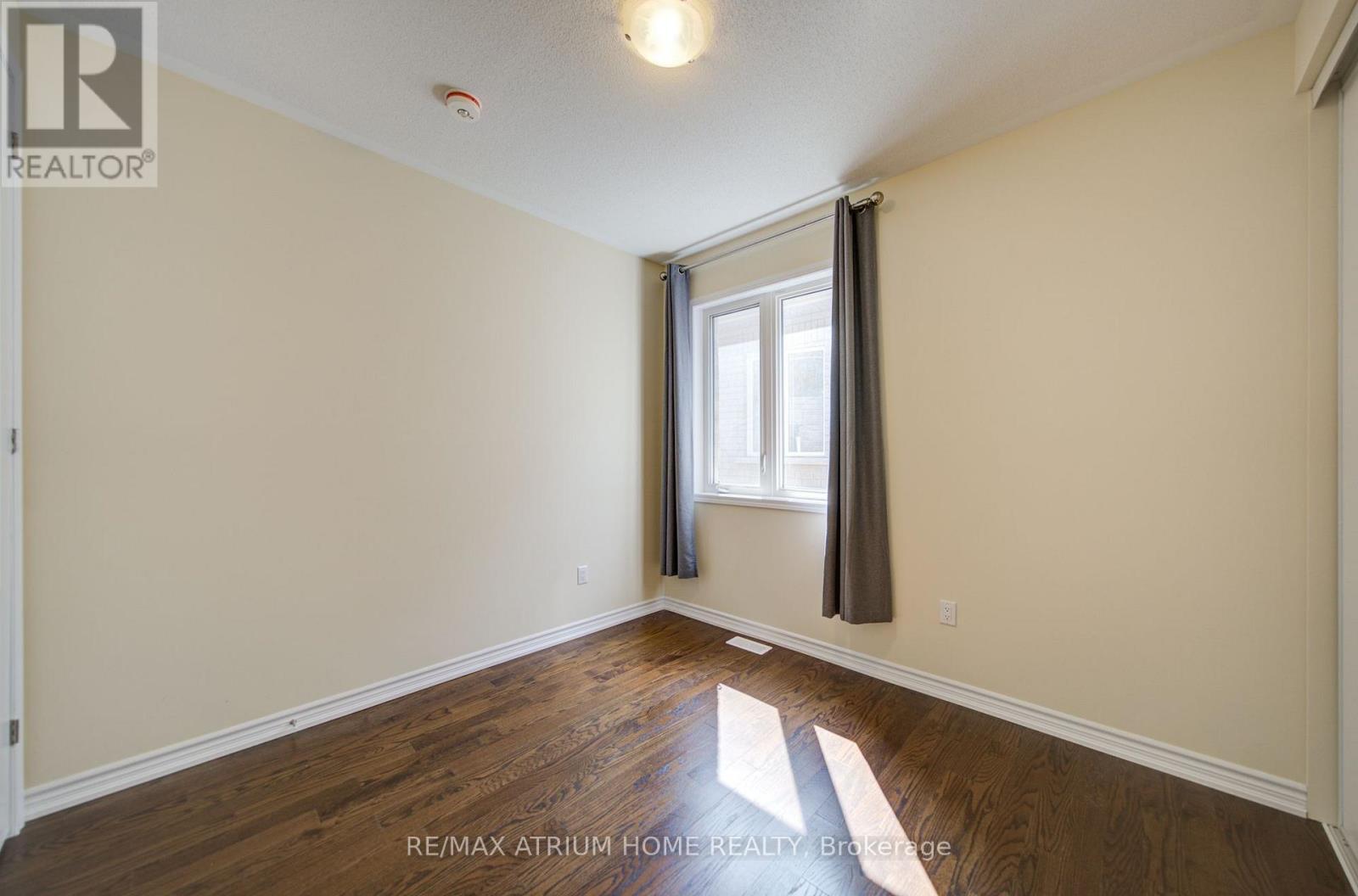 396 Thomas Phillips Drive, Aurora, ON - Indoor Photo Showing Other Room