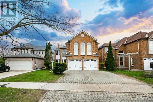5 BUTLERMERE DRIVE  Brampton, ON L6Y 4S1