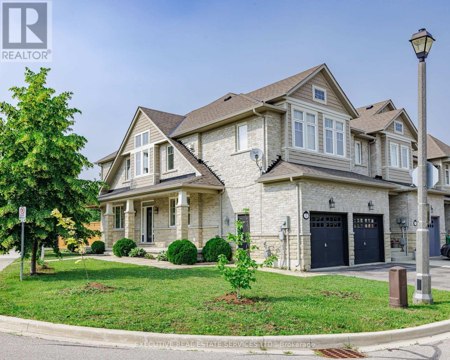 2 Nectarlane Avenue, Caledon, ON - Outdoor With Facade