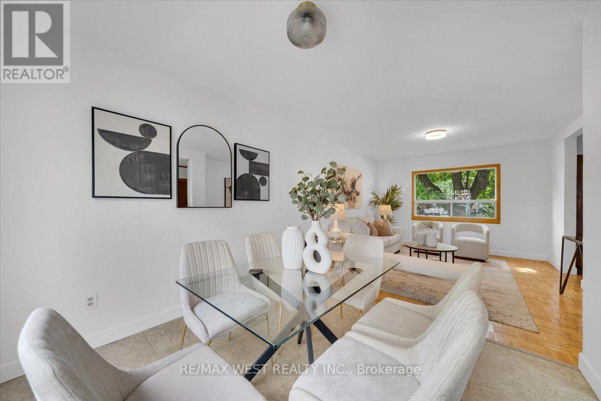 73 Seventeenth Street, Toronto, ON - Indoor