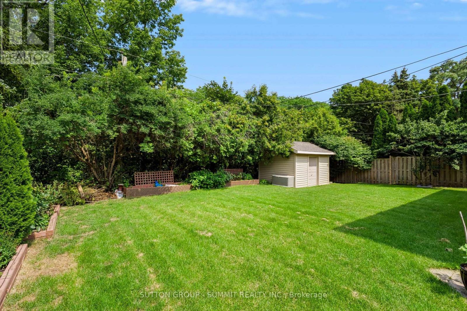659 Cherrywood Drive, Burlington, ON - Outdoor