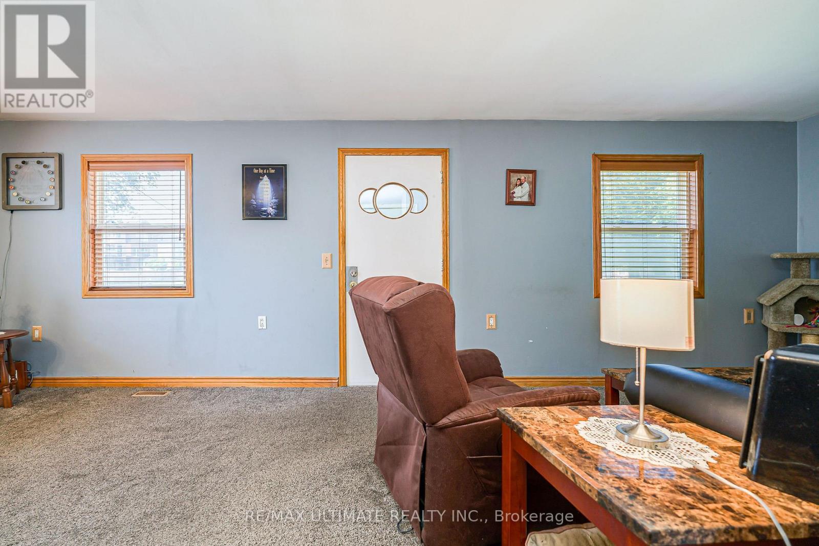 632 Trethewey Drive, Toronto, ON - Indoor
