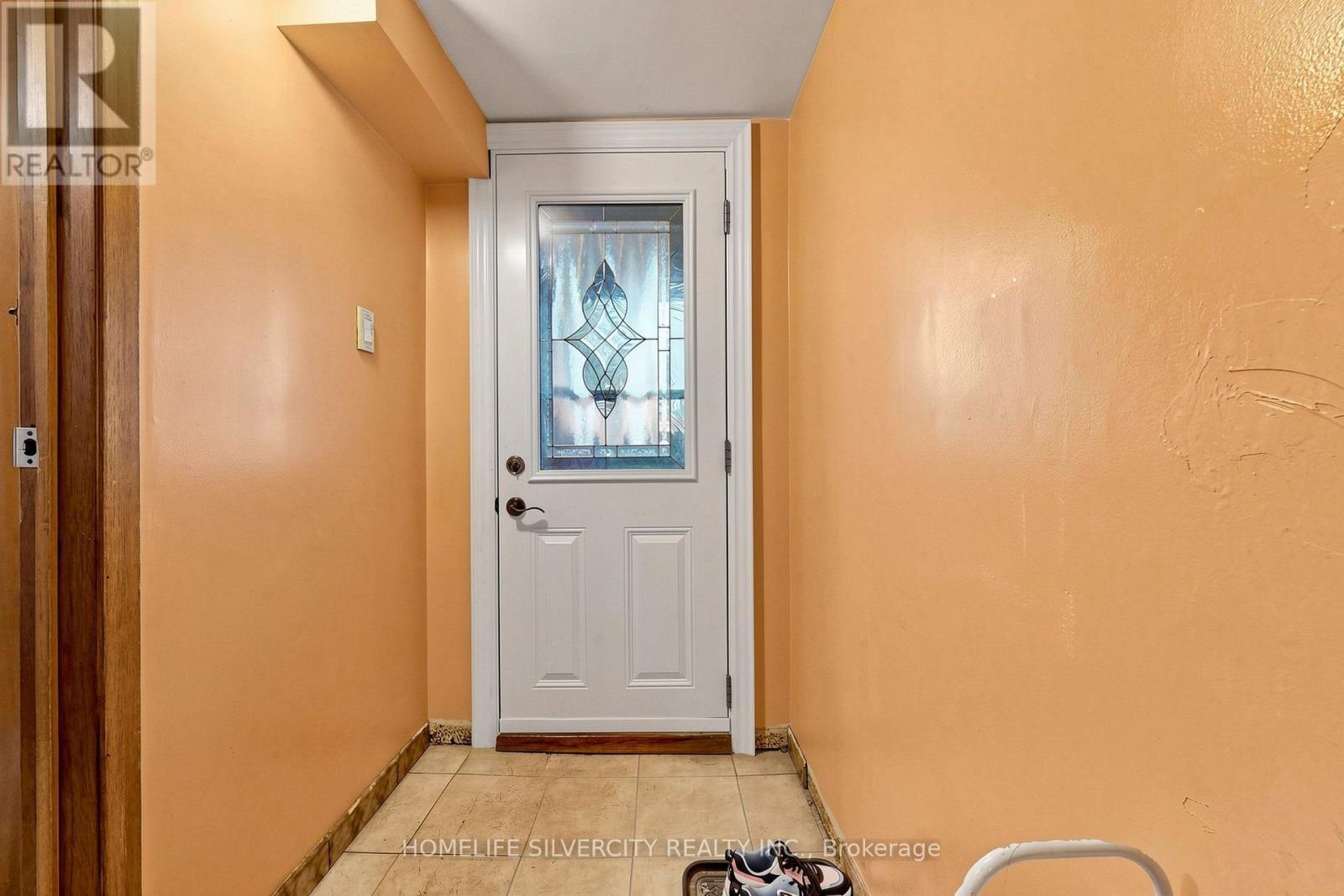 3126 Redbank Crescent, Mississauga, ON - Indoor Photo Showing Other Room