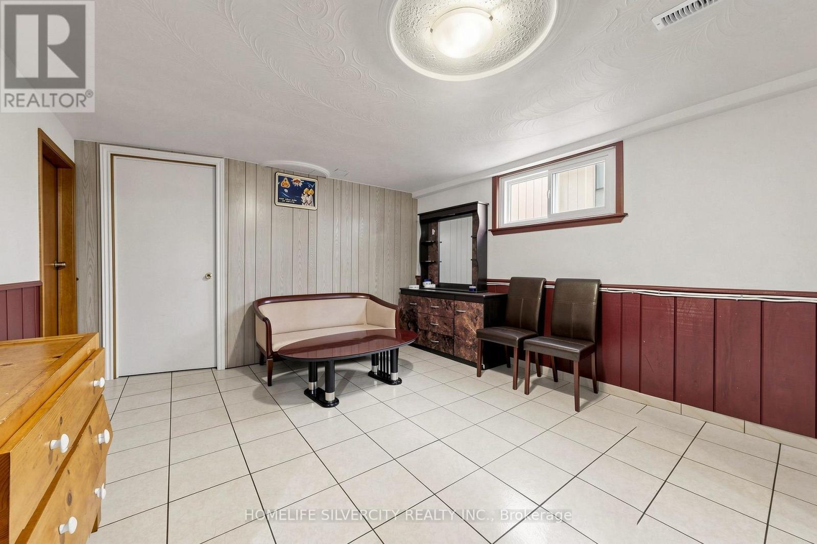 3126 Redbank Crescent, Mississauga, ON - Indoor Photo Showing Other Room