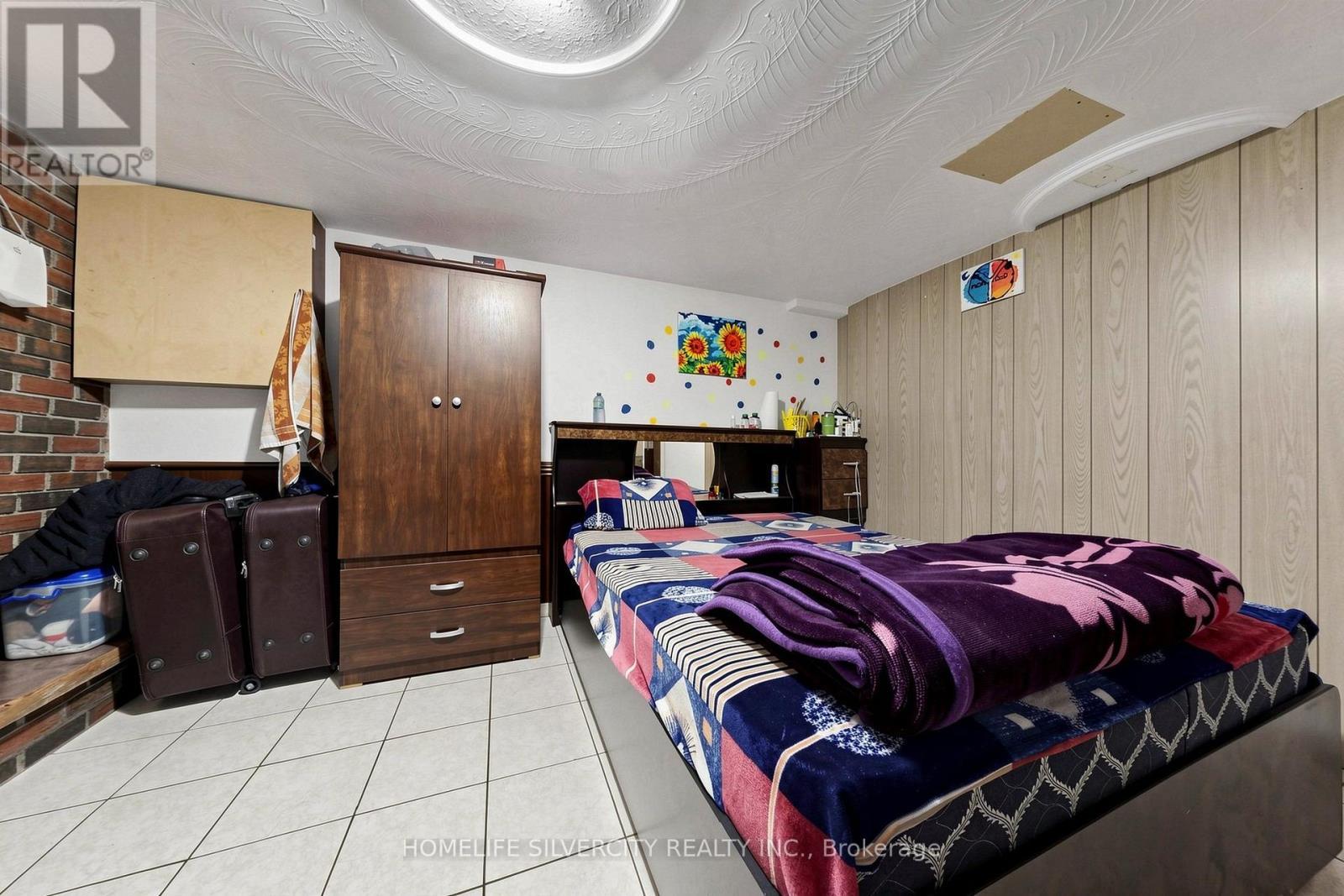 3126 Redbank Crescent, Mississauga, ON - Indoor Photo Showing Bedroom
