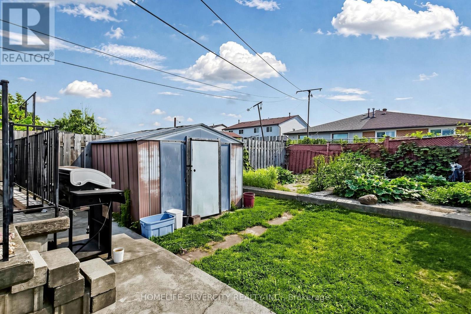 3126 Redbank Crescent, Mississauga, ON - Outdoor