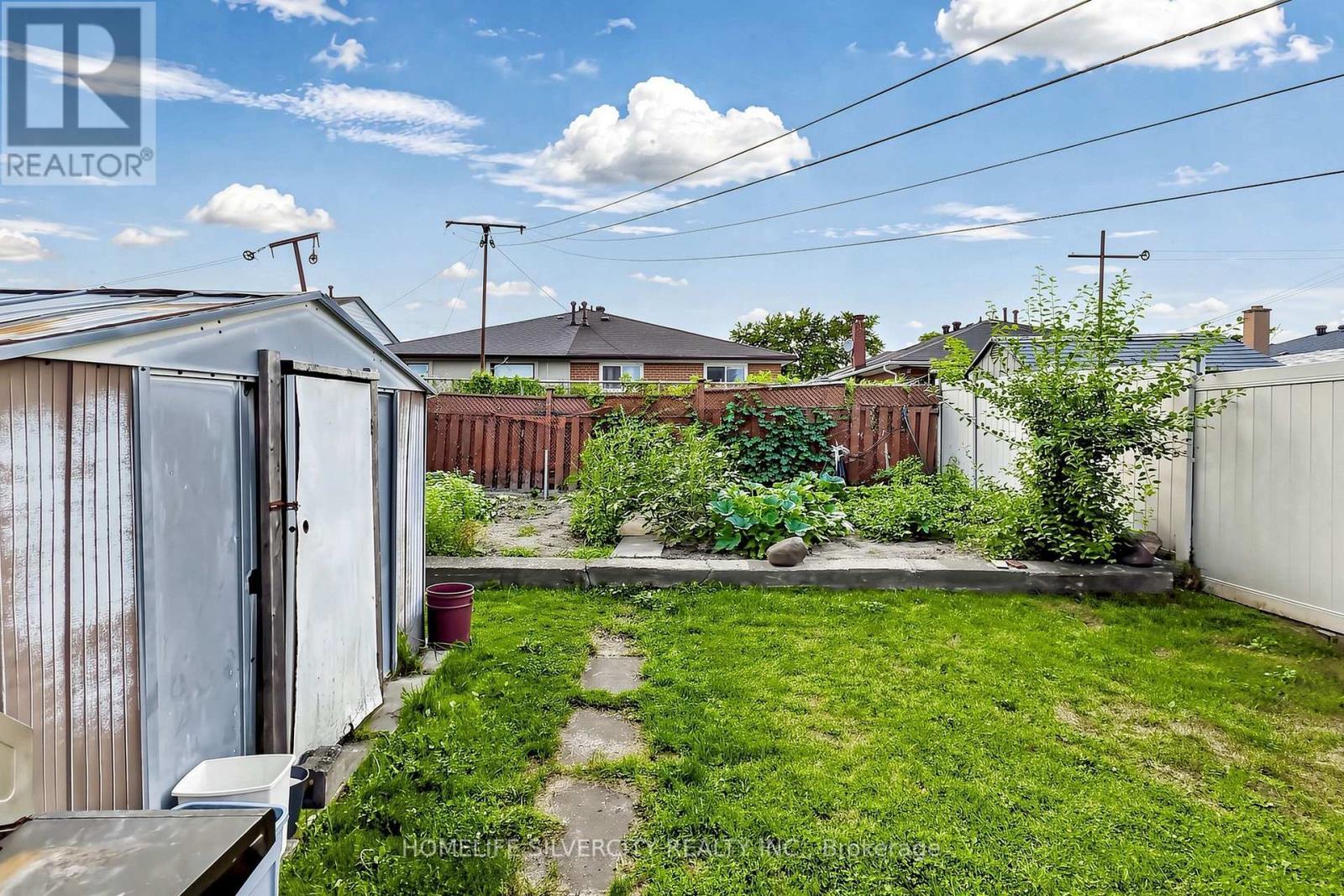 3126 Redbank Crescent, Mississauga, ON - Outdoor