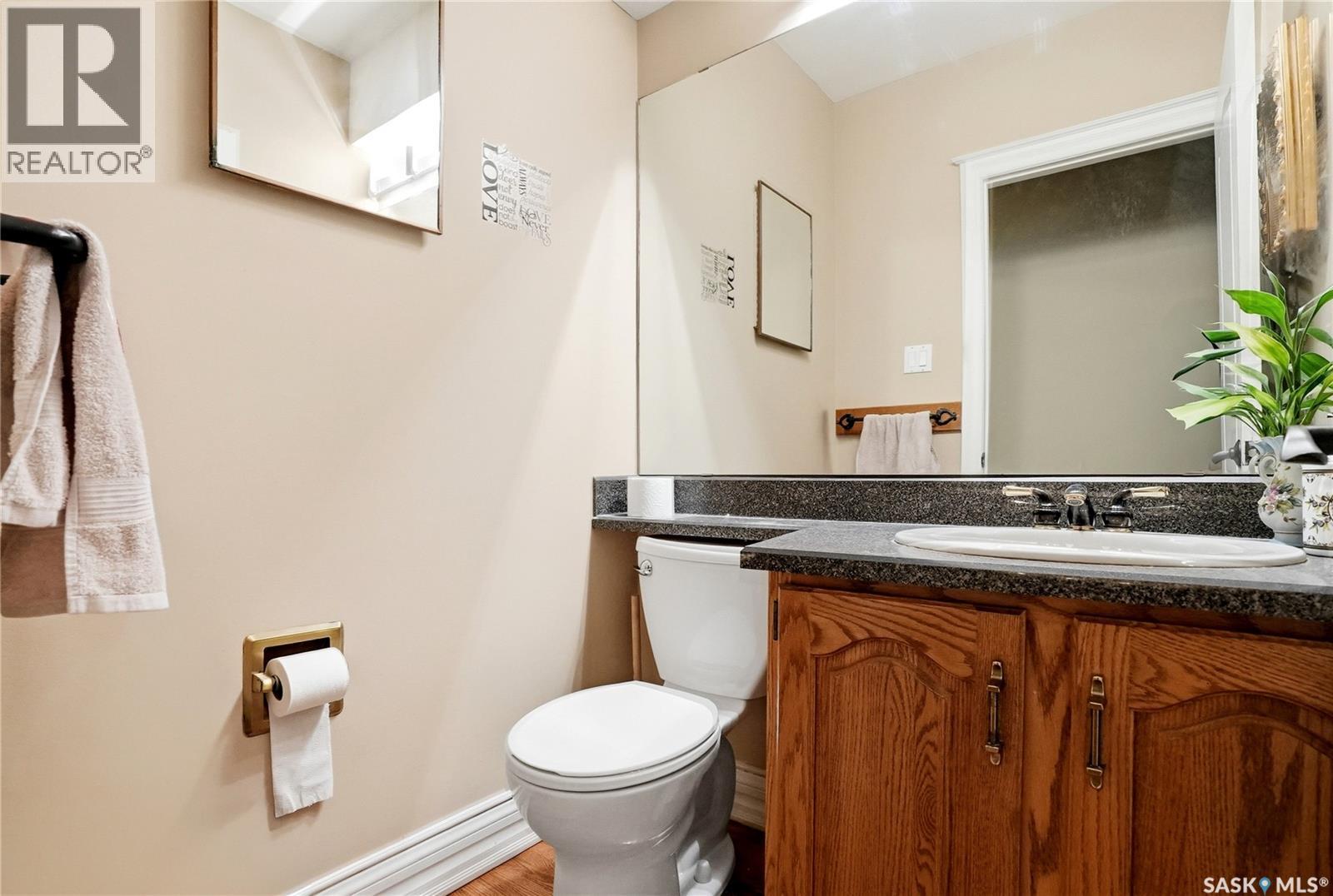 130 Mulcaster Crescent, Saskatoon, SK - Indoor Photo Showing Bathroom