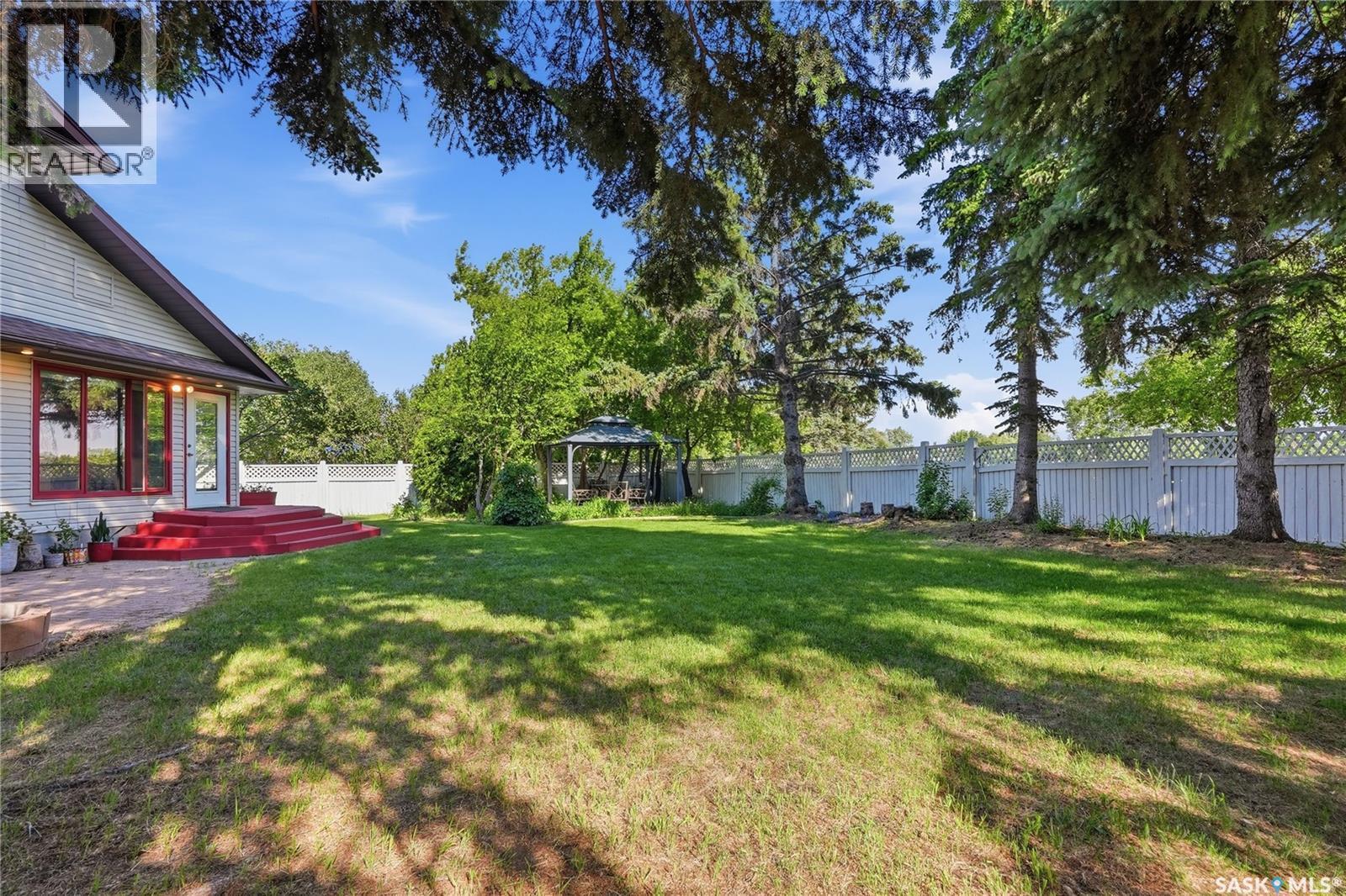 130 Mulcaster Crescent, Saskatoon, SK - Outdoor