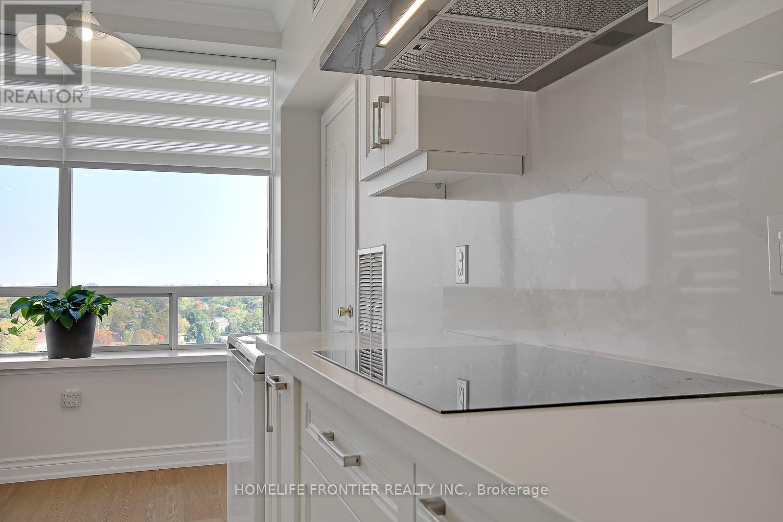 Ph12 - 88 Grandview Way, Toronto, ON - Indoor