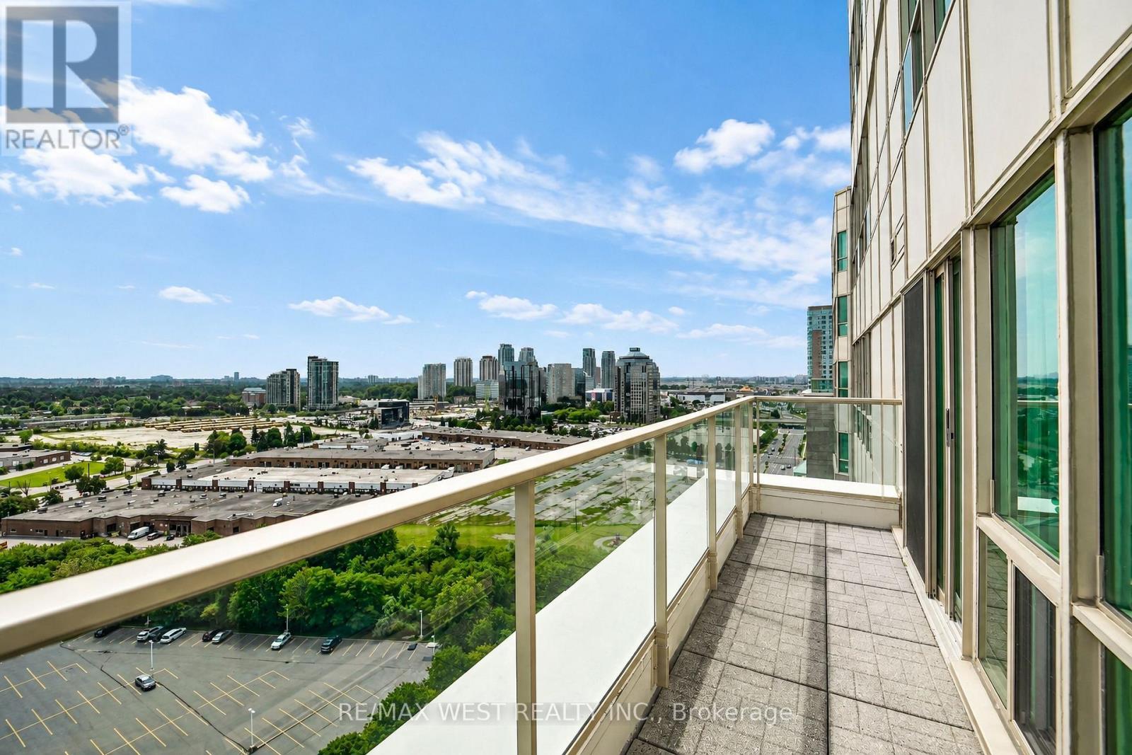 Ph103 - 8 Lee Centre Drive, Toronto, ON - Outdoor With View