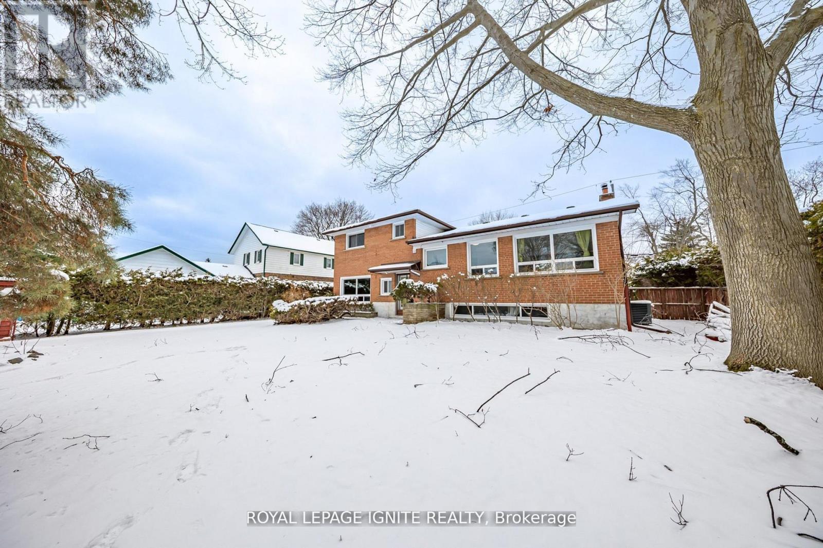 Main - 83 Deep Dene Drive, Toronto, ON - Outdoor