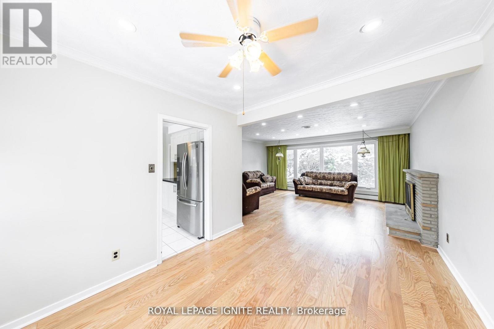 Main - 83 Deep Dene Drive, Toronto, ON - Indoor