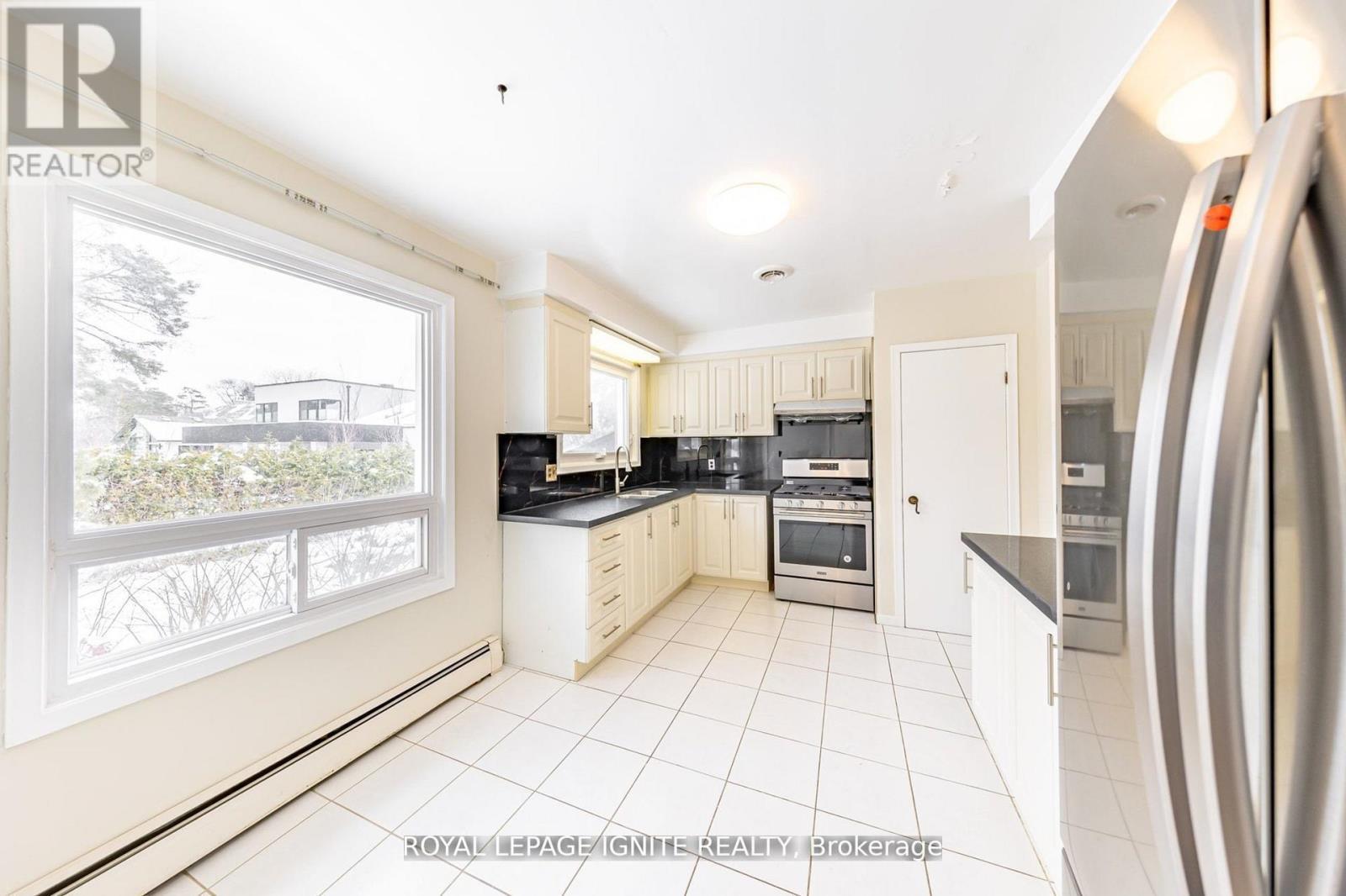 Main - 83 Deep Dene Drive, Toronto, ON - Indoor Photo Showing Kitchen