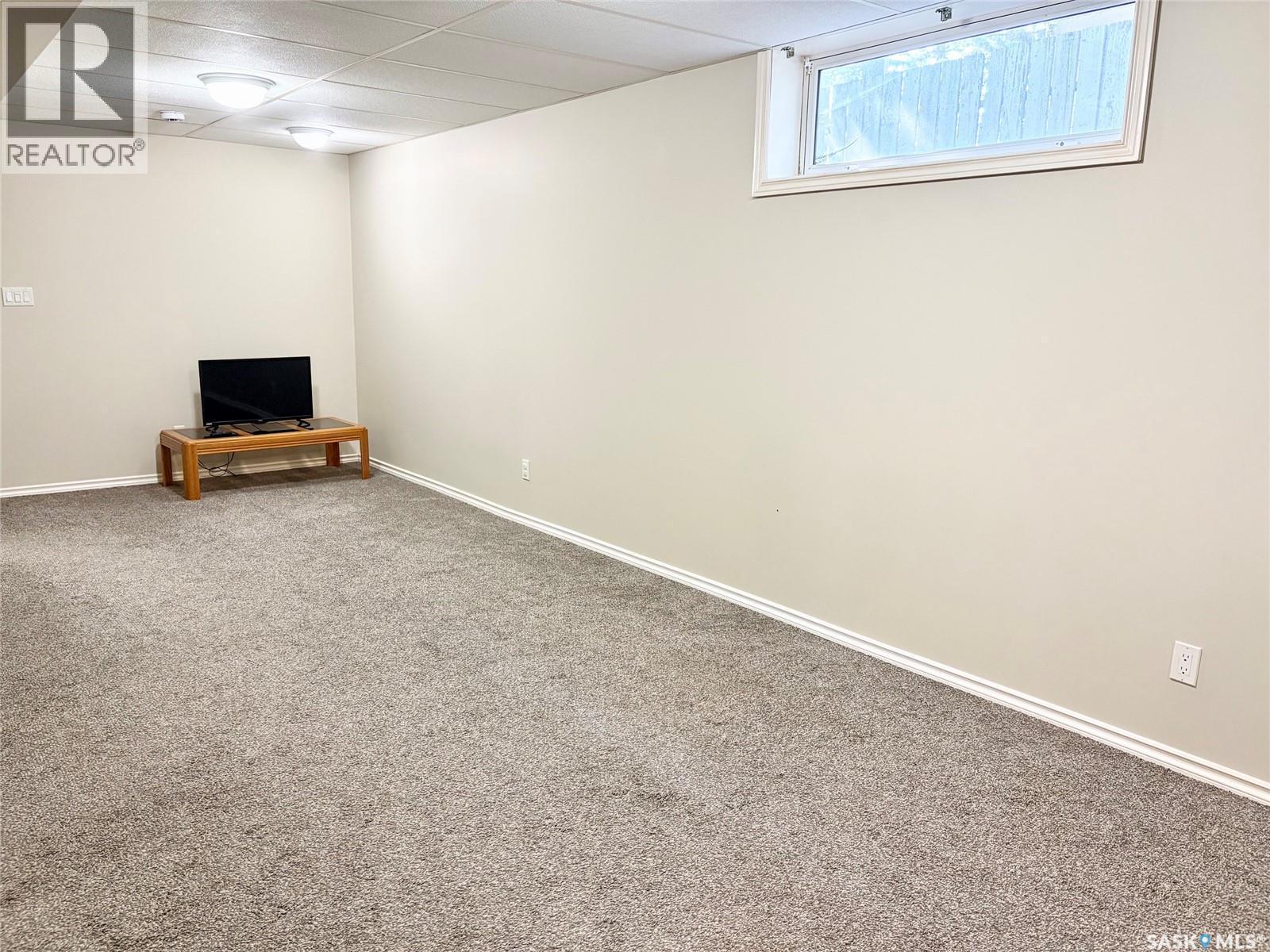 75 Agricultural Avenue, Yorkton, SK - Indoor