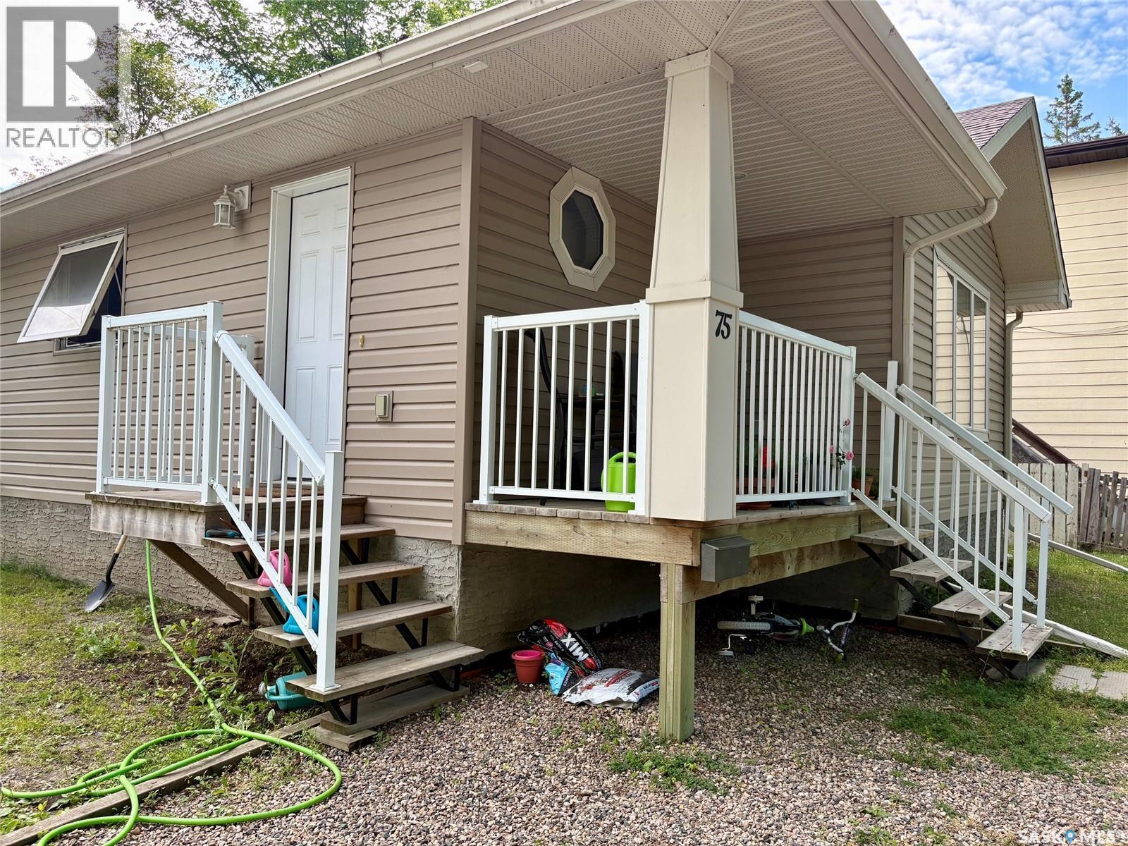 75 Agricultural Avenue, Yorkton, SK - Outdoor With Exterior