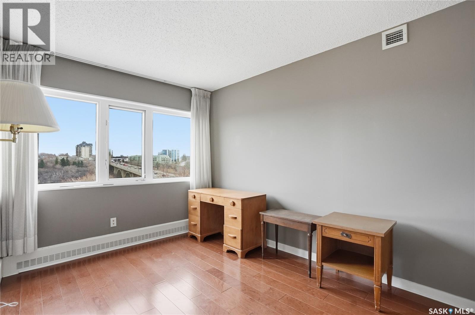650 424 Spadina Crescent E, Saskatoon, SK - Indoor Photo Showing Other Room