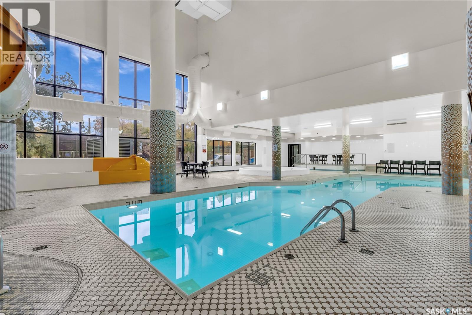 650 424 Spadina Crescent E, Saskatoon, SK - Indoor Photo Showing Other Room With In Ground Pool