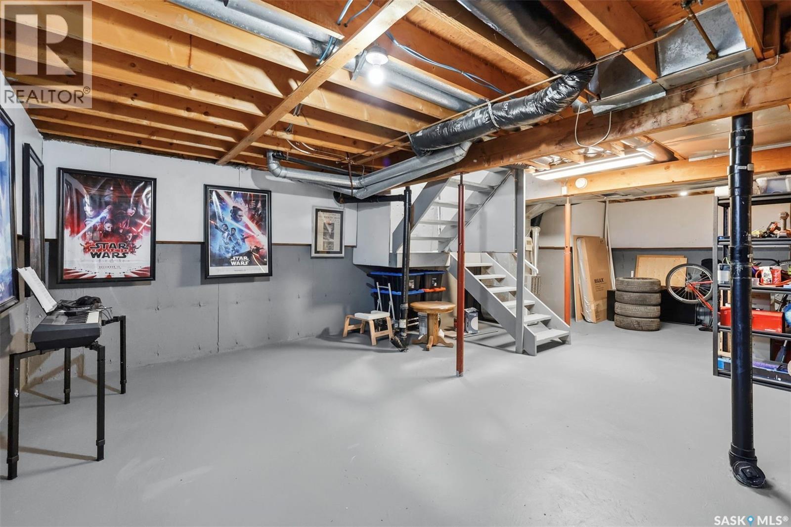 A & B 414 Gardiner Place, Saskatoon, SK - Indoor Photo Showing Basement