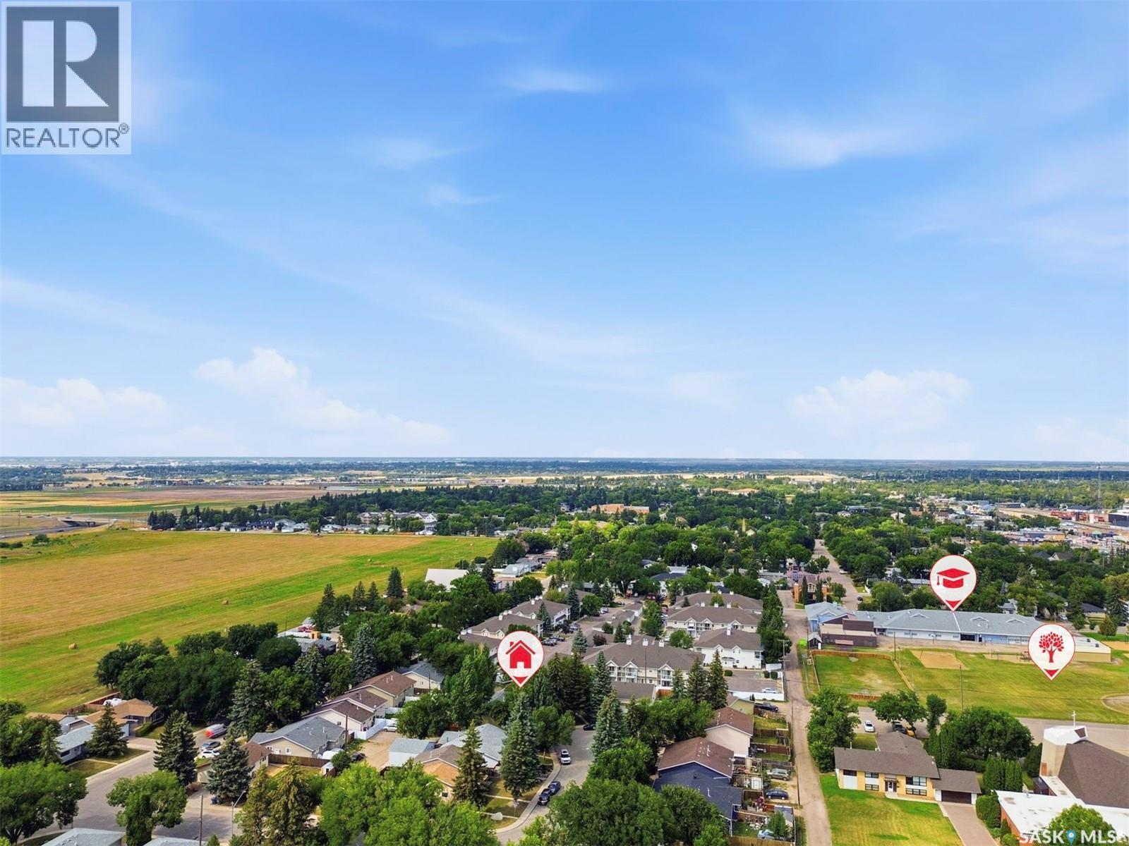 A & B 414 Gardiner Place, Saskatoon, SK - Outdoor With View