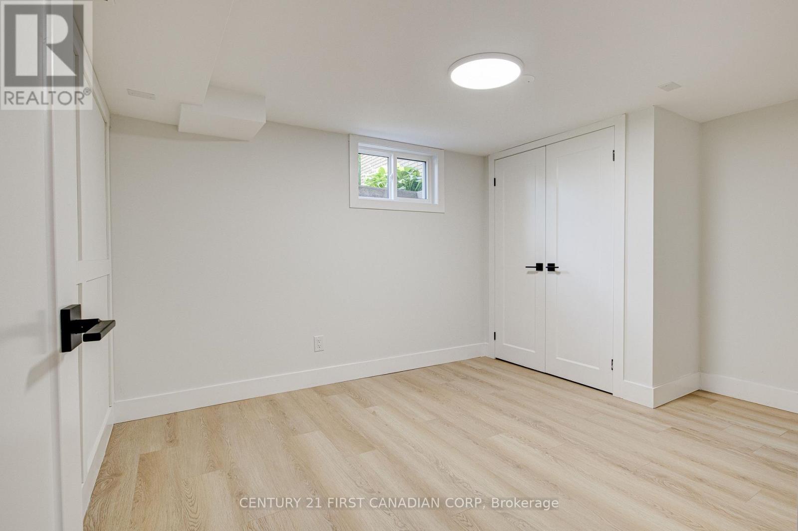 189 Eighth Avenue, Kitchener, ON - Indoor Photo Showing Other Room