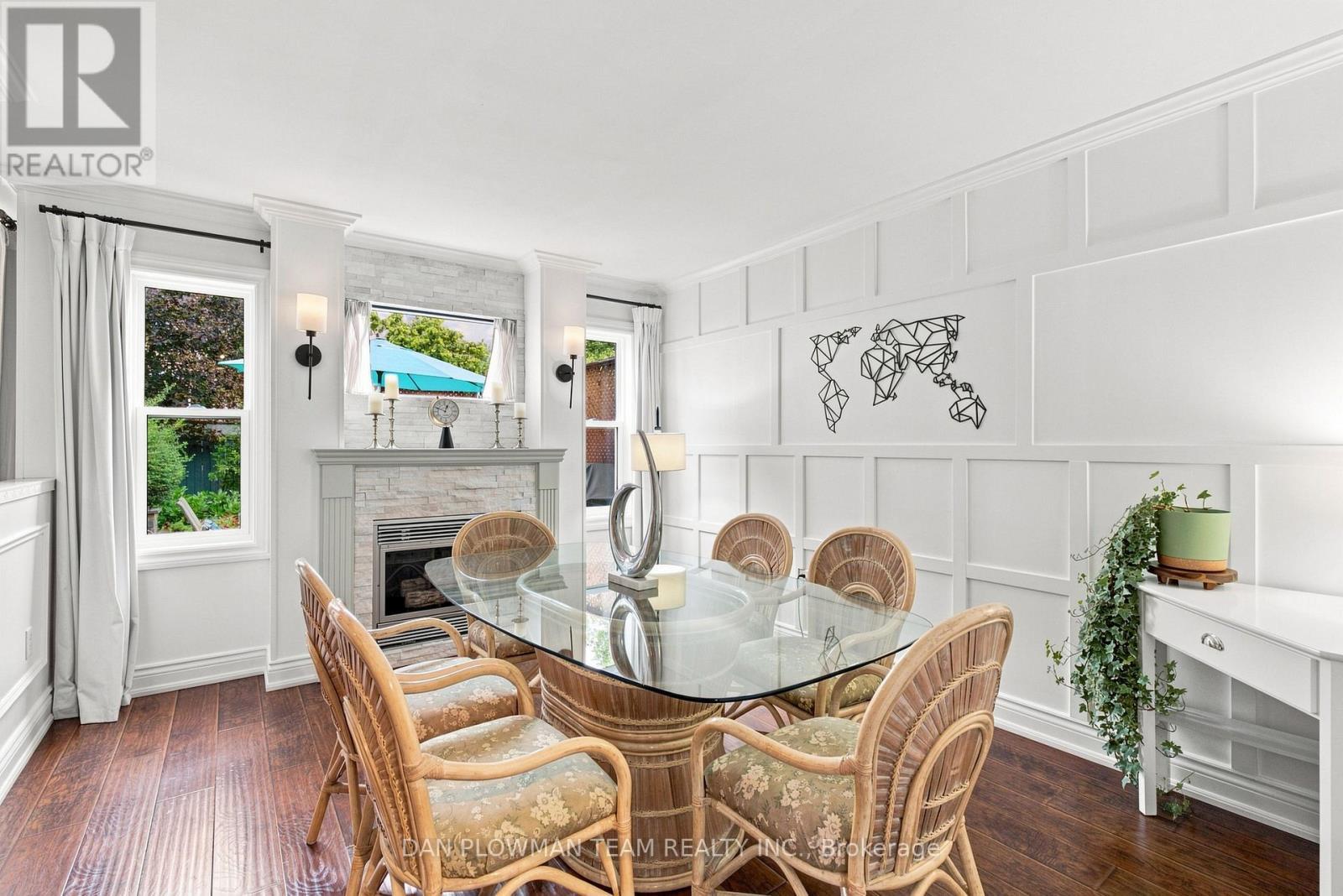 52 Wells Crescent, Whitby, ON - Indoor Photo Showing Dining Room With Fireplace