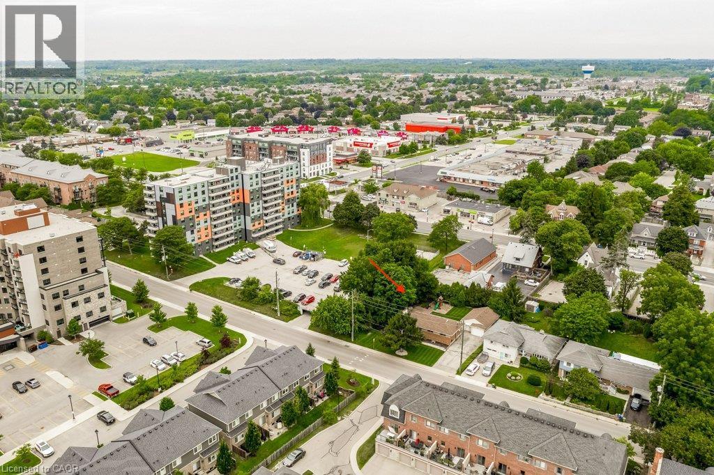 56 Barton Street, Waterdown, ON