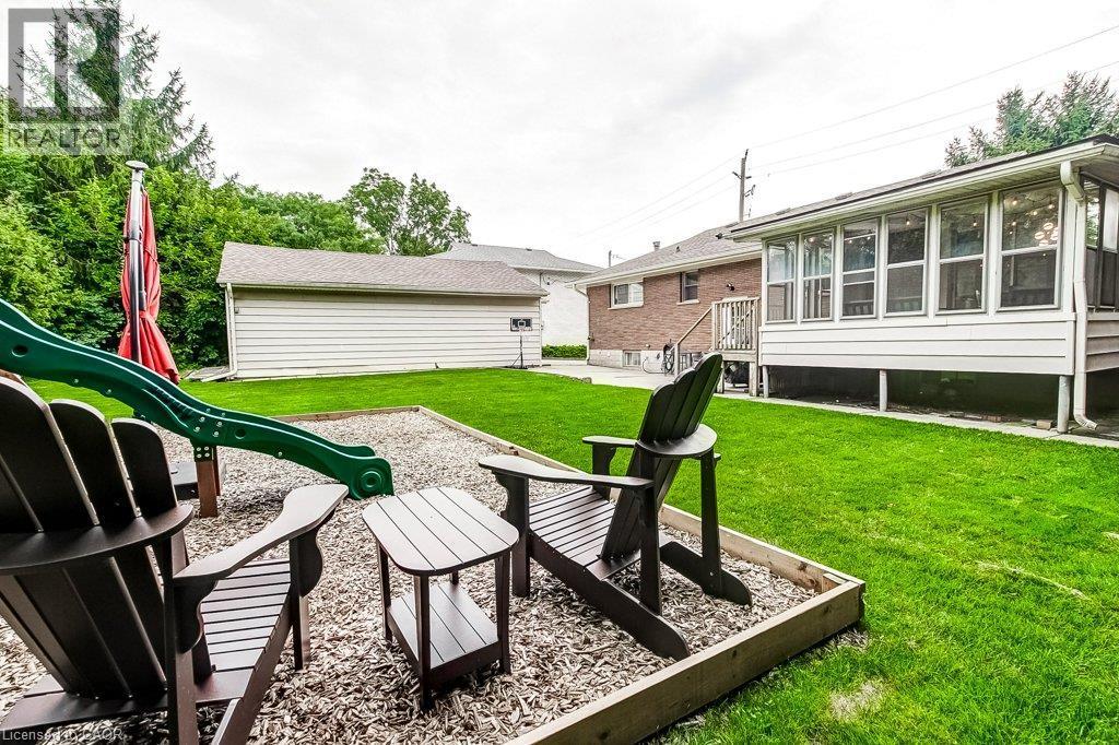 56 Barton Street, Waterdown, ON