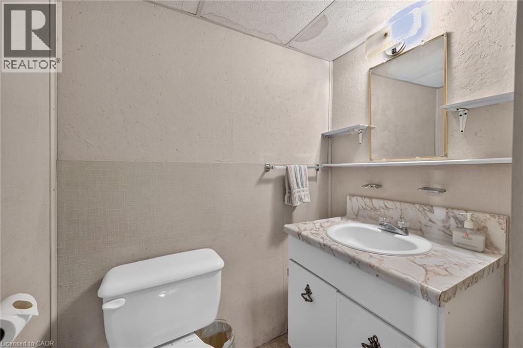 2 piece bathroom in basement - 70 Bishopsgate Avenue, Hamilton, ON - Indoor Photo Showing Bathroom