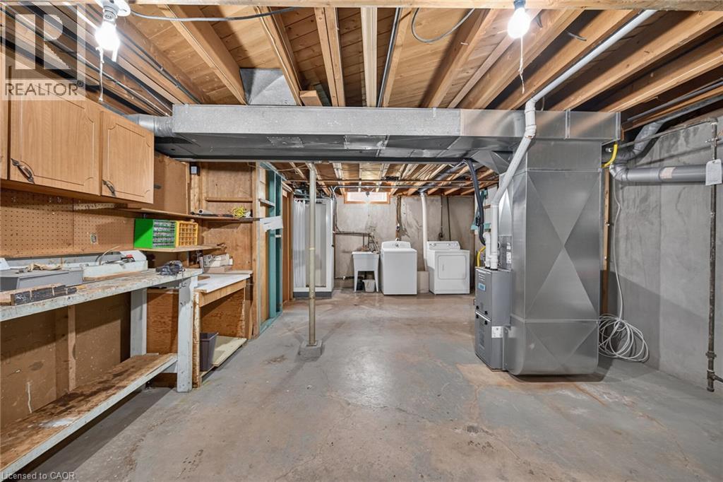 70 Bishopsgate Avenue, Hamilton, ON - Indoor Photo Showing Basement
