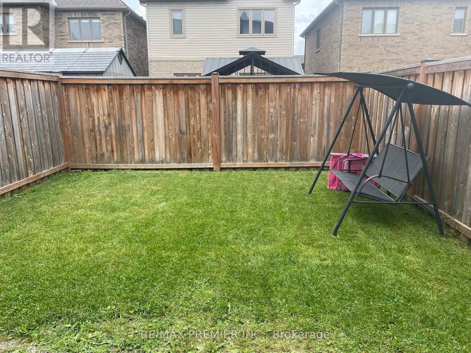 34 Arnold Crescent, New Tecumseth, ON - Outdoor