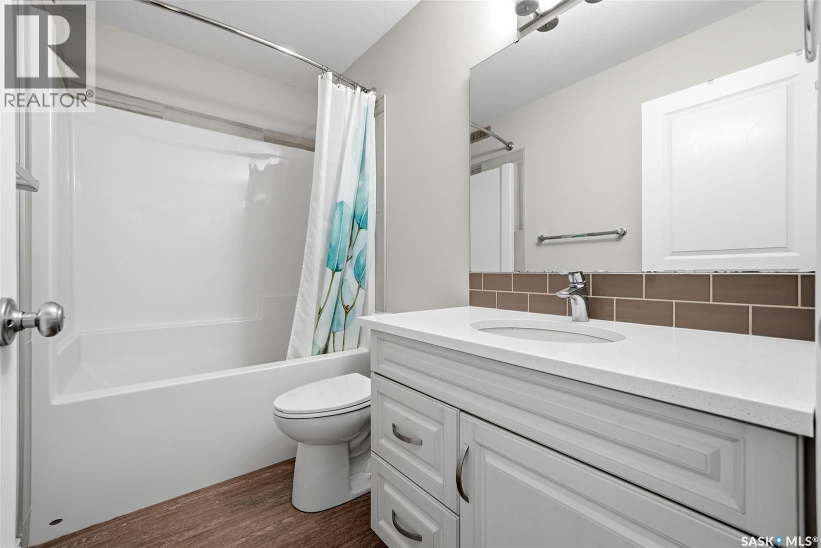 3409 Green Jade Lane, Regina, SK - Indoor Photo Showing Bathroom