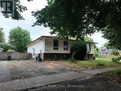 MAIN - 62 ELMA STREET E St. Catharines (Lakeport), ON L2N 6Z7