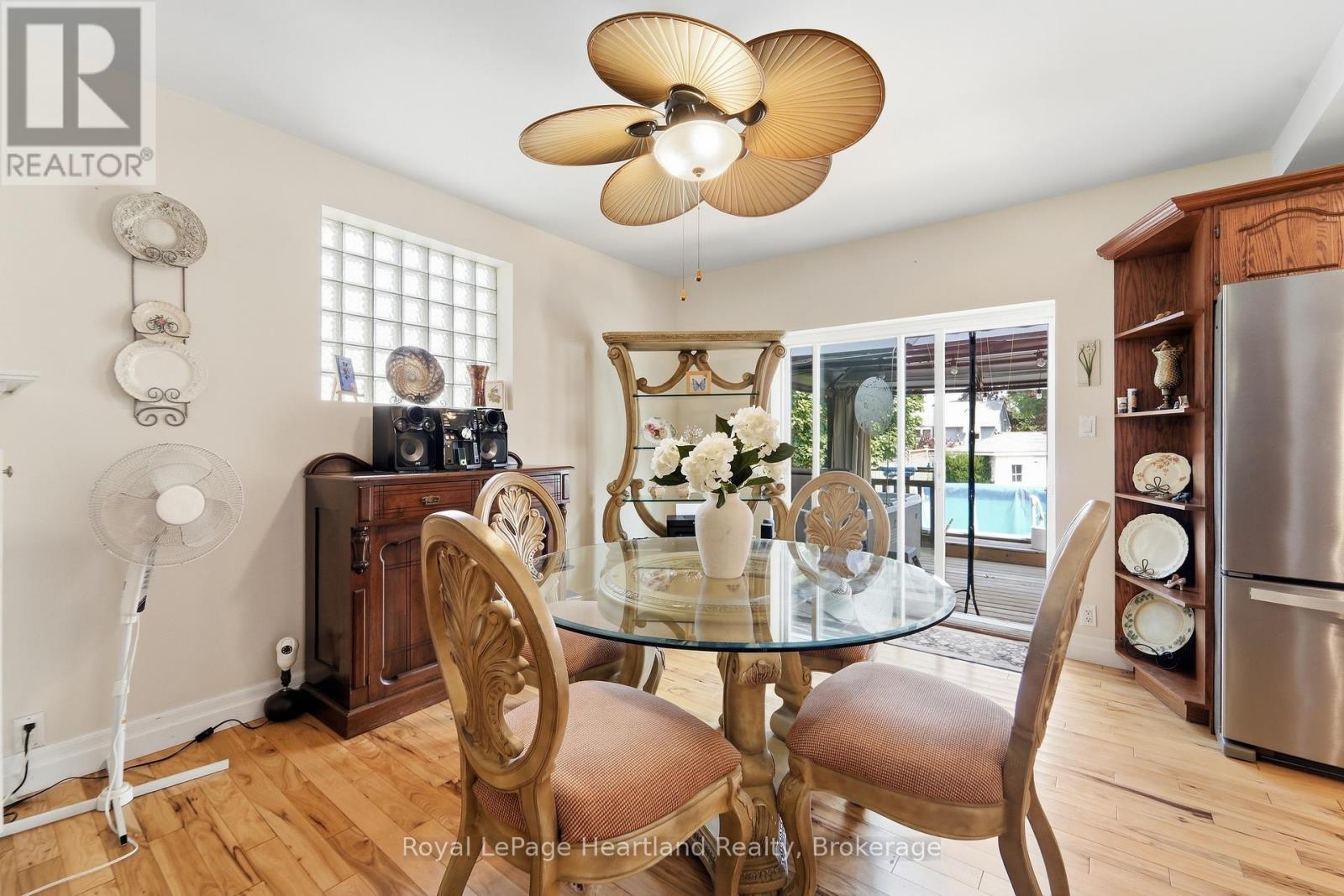 187 Cameron Street, Goderich (Goderich (Town)), ON - Indoor Photo Showing Dining Room