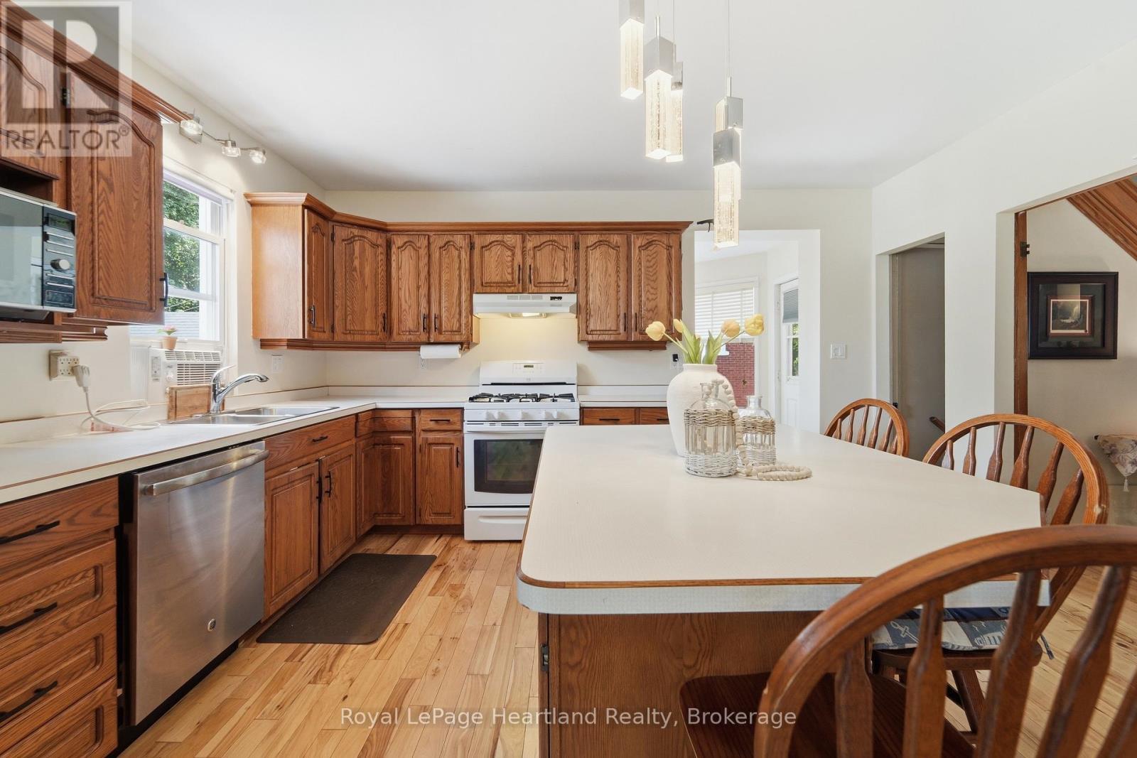 187 Cameron Street, Goderich (Goderich (Town)), ON - Indoor Photo Showing Other Room
