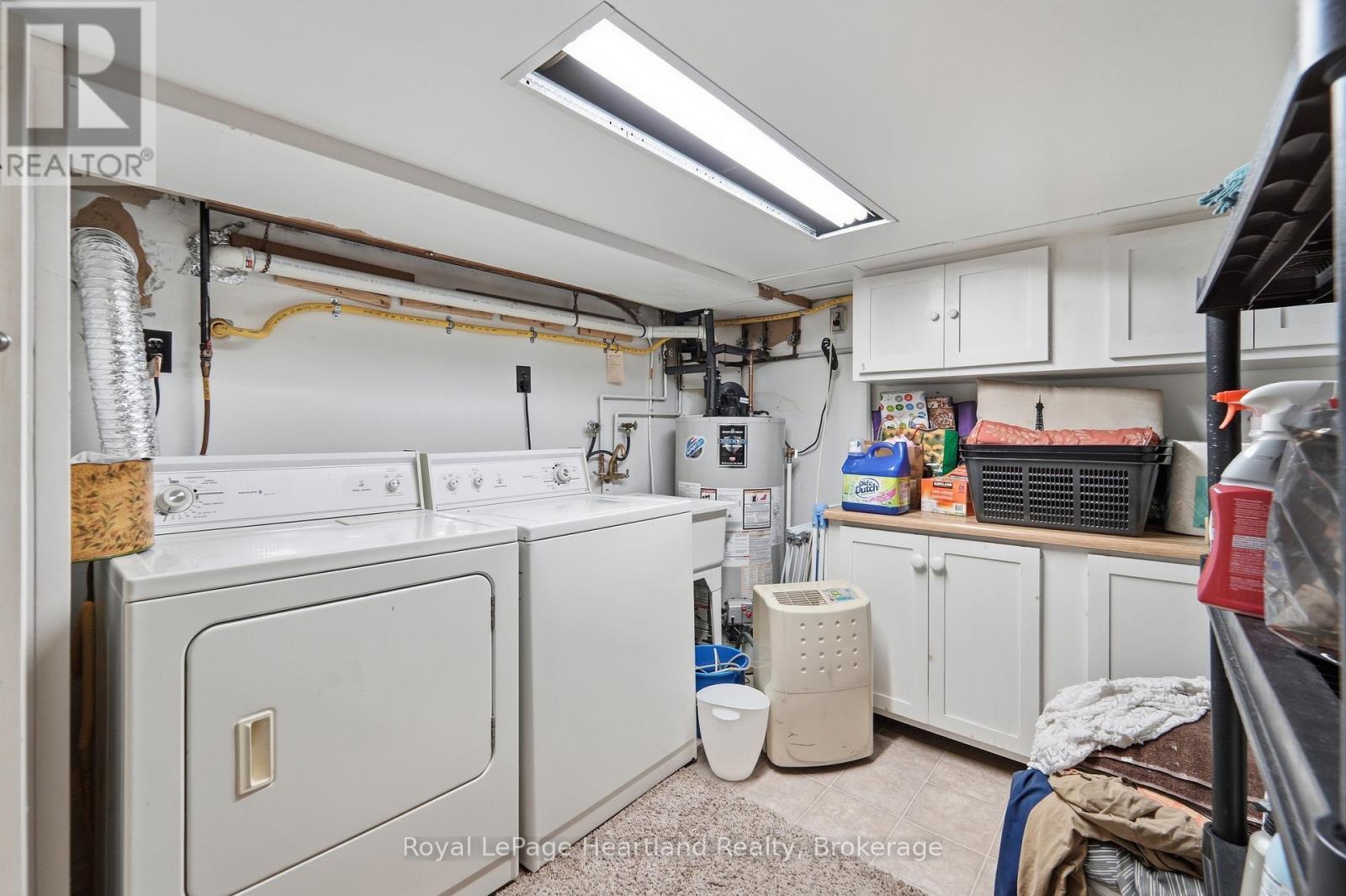 187 Cameron Street, Goderich (Goderich (Town)), ON - Indoor Photo Showing Laundry Room