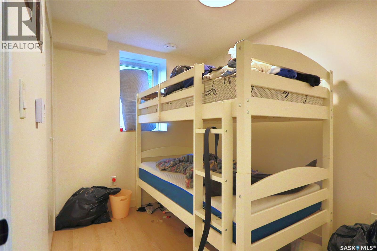 A&B 1750 Wallace Street, Regina, SK - Indoor
