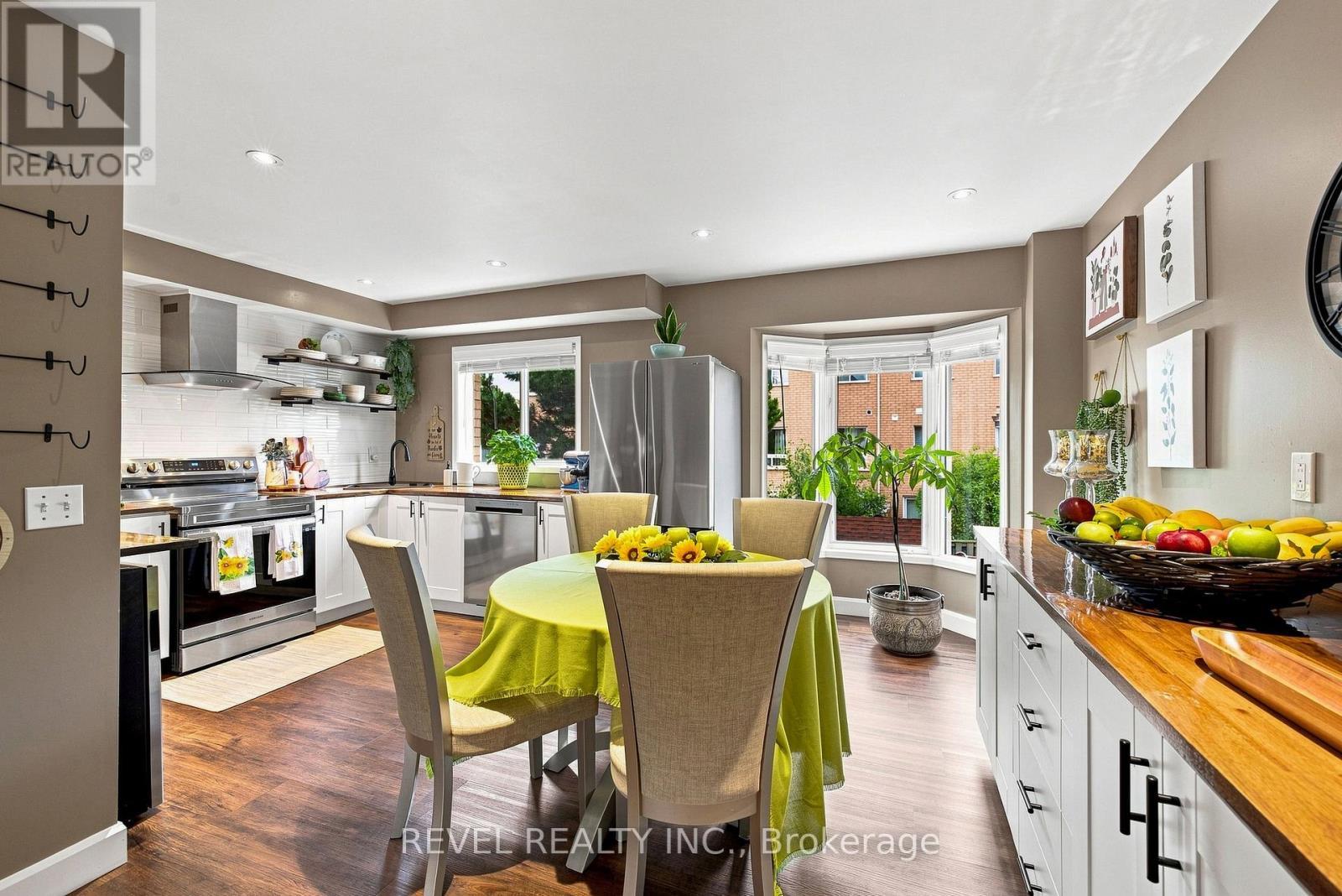 89 - 2 Sir Lou Drive, Brampton, ON - Indoor