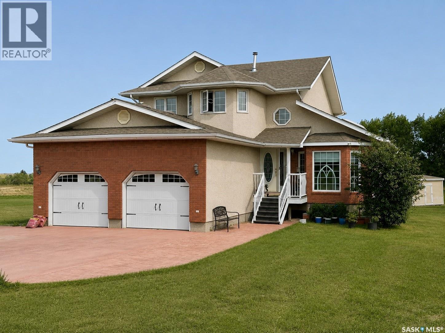 Mcdonald Acreage, Weyburn Rm No. 67, SK - Outdoor
