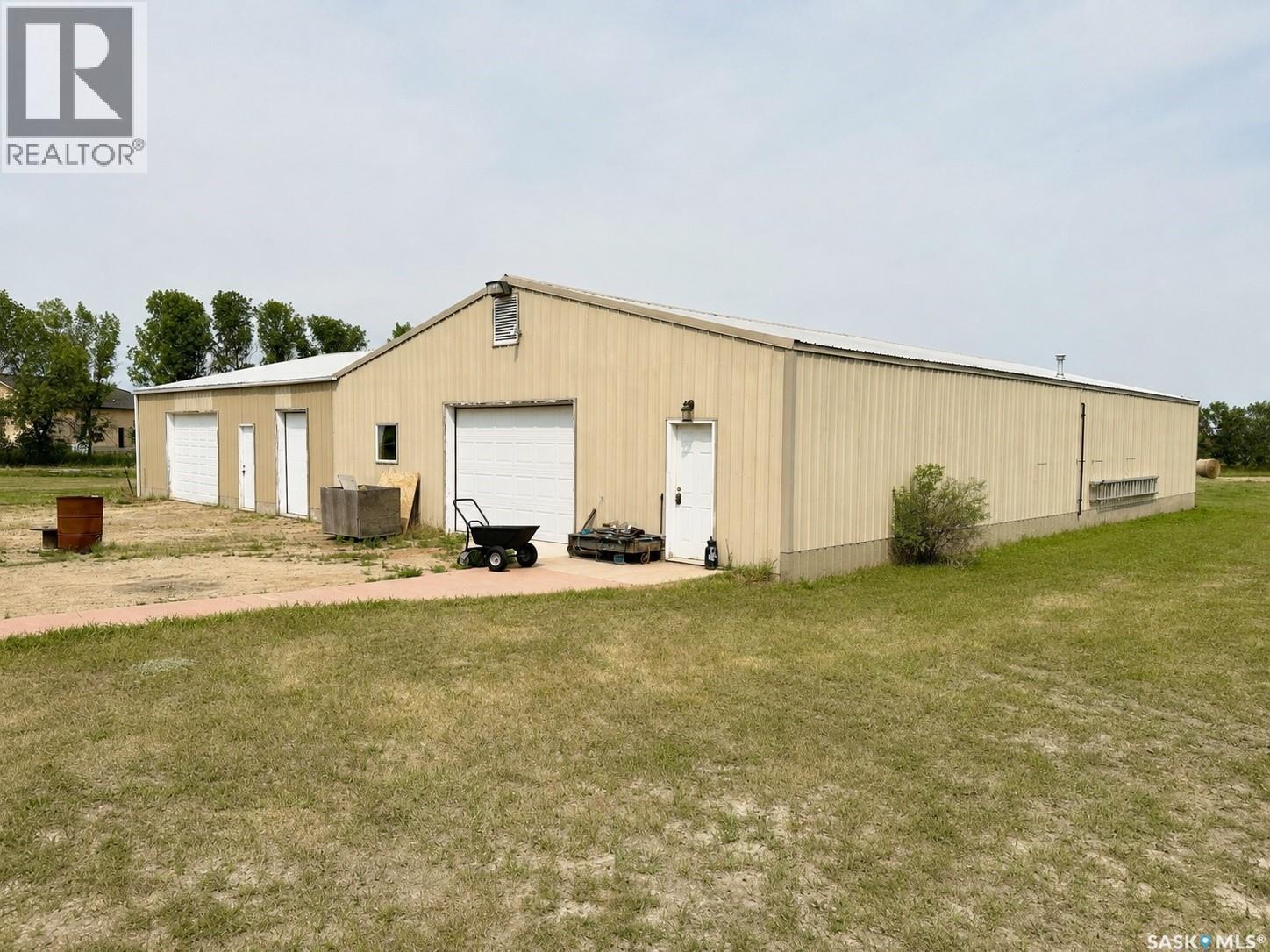 Mcdonald Acreage, Weyburn Rm No. 67, SK - Outdoor