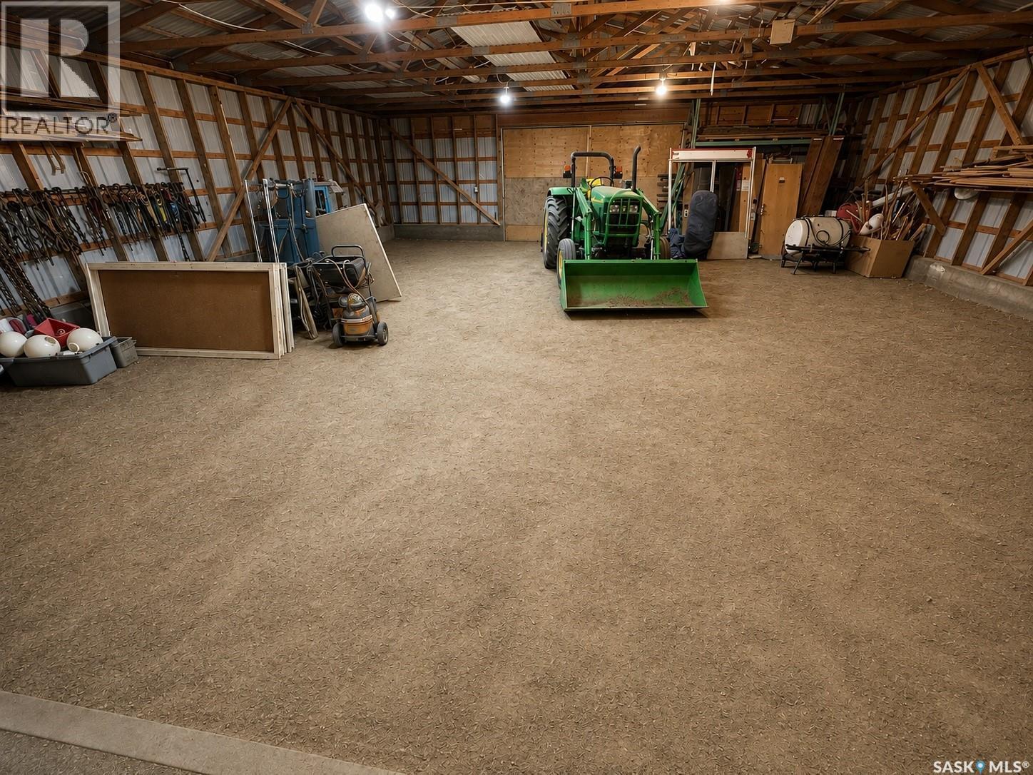 Mcdonald Acreage, Weyburn Rm No. 67, SK - Indoor Photo Showing Basement