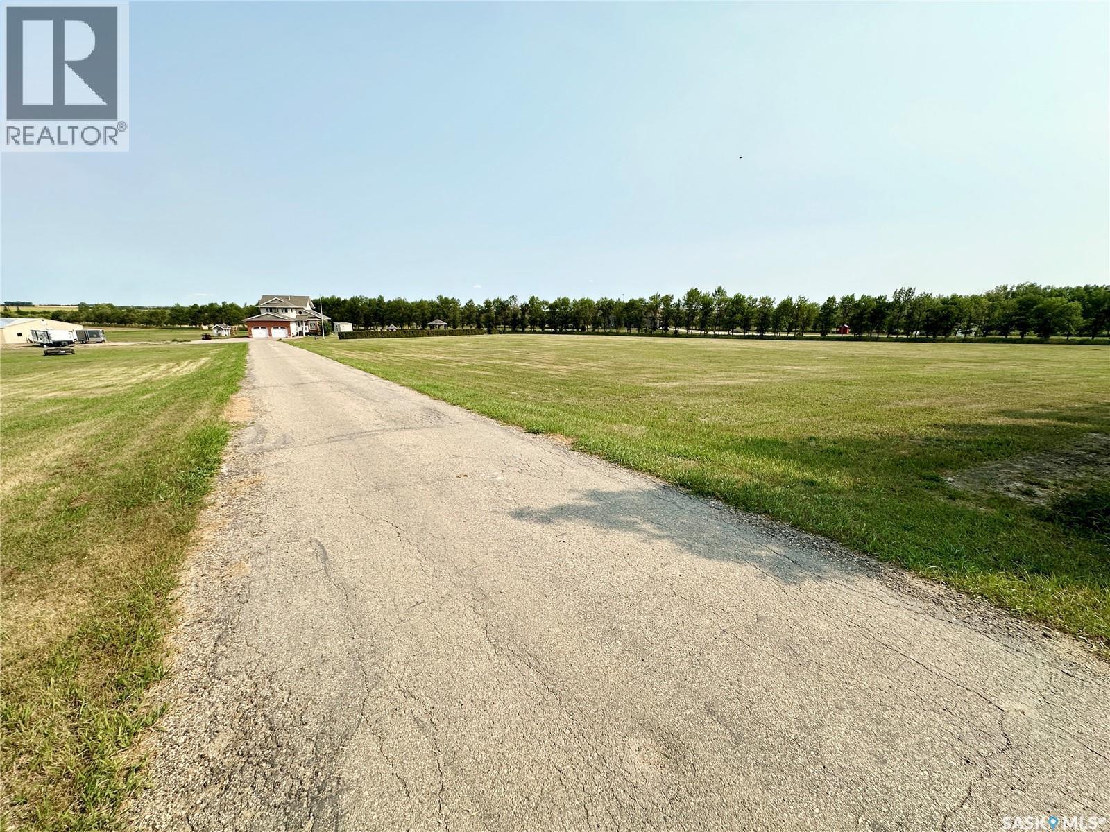 Mcdonald Acreage, Weyburn Rm No. 67, SK - Outdoor With View