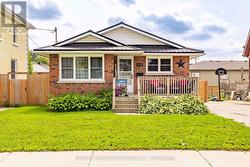 175 FERGUS STREET S Wellington North (Mount Forest), ON N0G 2L0