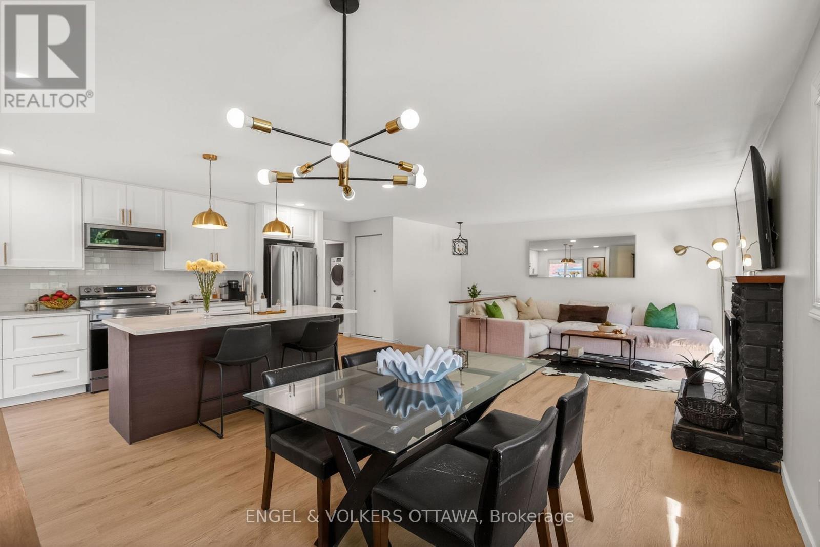 2265 Samuel Drive, Ottawa, ON - Indoor