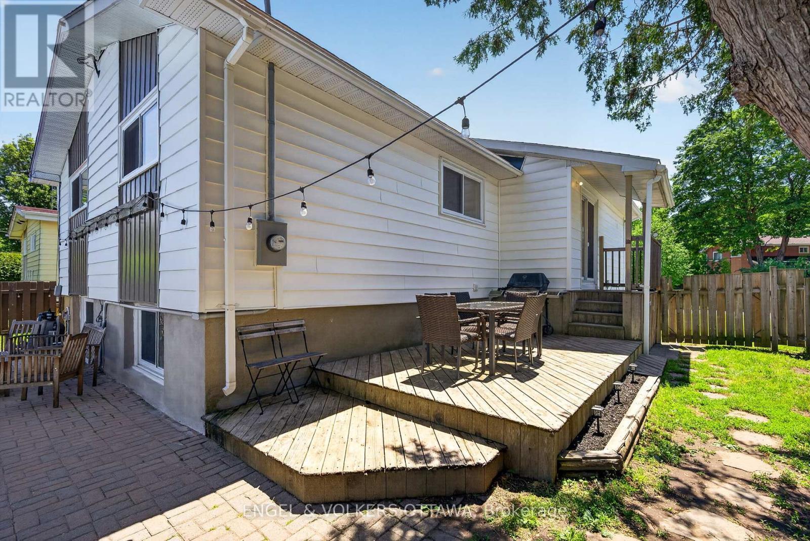 2265 Samuel Drive, Ottawa, ON - Outdoor With Deck Patio Veranda With Exterior